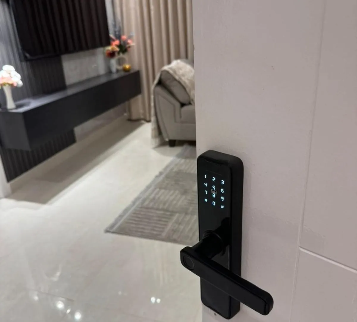 غرفة وصالة بدخول ذكي Apartment Riyadh 0*,